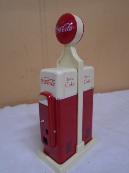 Coca-Cola Machine Salt and Pepper Shaker Set