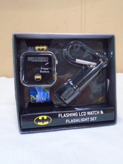 Batman LCD Watch and Flashlight Set