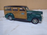 Die Cast Ertl 1940 Ford Woody Wagon