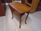 Solid Oak Drop Leaf Side Table