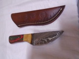 Custom Made Damaskus Blade Knife w/ Wood Handle