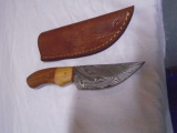 Custom Made Damascus Blade Knife w/ Wood Handle