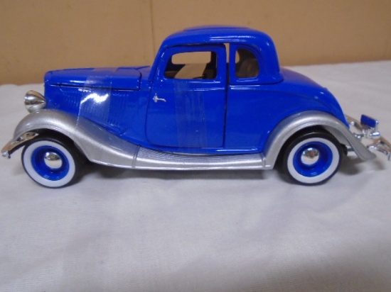 Die Cast 1934 Ford Coupe