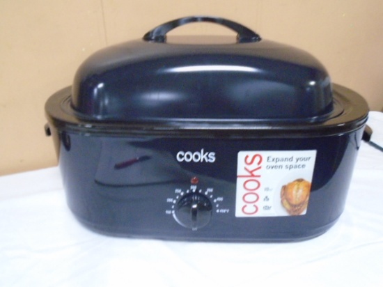 Large cooks Electric Roaster w/Rack