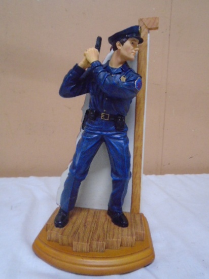 Vanmark Blue Hats of Bravery "Take Cover" Policeman Figurine