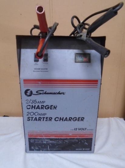 Schumacher 2/35 Amp Charger/ 200 Amp Starter Charger