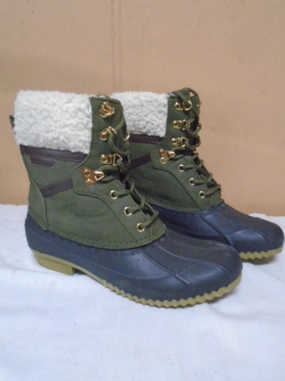 Pair of Ladies Hilfiger Water Proof Insulated Boots
