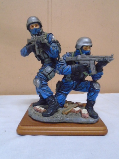 Vanmark Blue Has of Bravery "Completely Prepared"Policeman Figurine