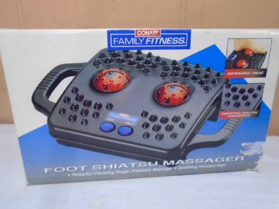 Conair Family Fitness Shiatsu Massager w/ Heat