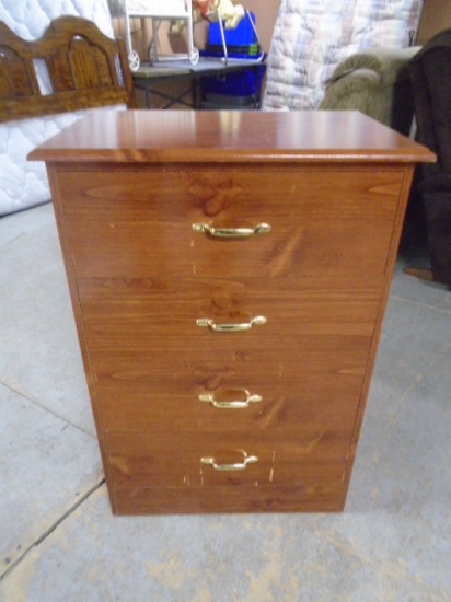 Small 4 Drawer Chest of Drawers
