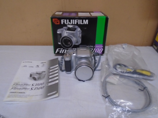 Fujifilm Fine Pix S3100 Digital Camera