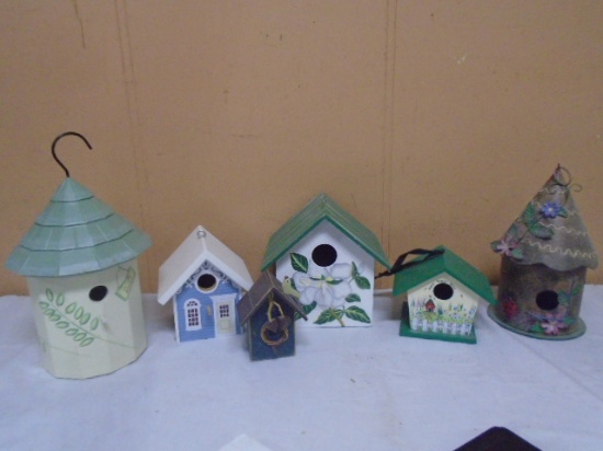 6 Pc. Group of Wood and Metal Birdhouse Décor Pieces