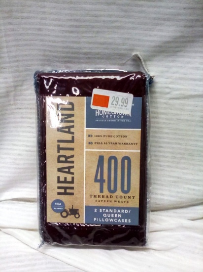 Heartland Pair of 400 Thread Count Standard Pillow Cases