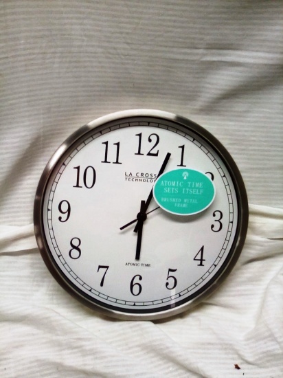 LACrosse 12" Atomic Wall Clock