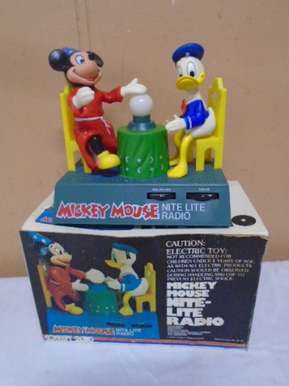 Vintage Mickey Mouse Nite Light Radio