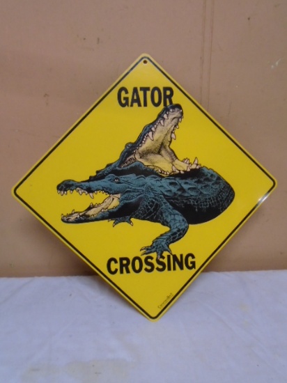 Metal Gator Crossing Sign
