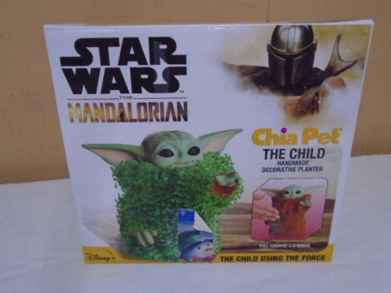 Star Wars "The Mandalorian" Chia Pet
