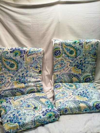 Pair of Indoor/Outdoor Tie Down Chair Cushions