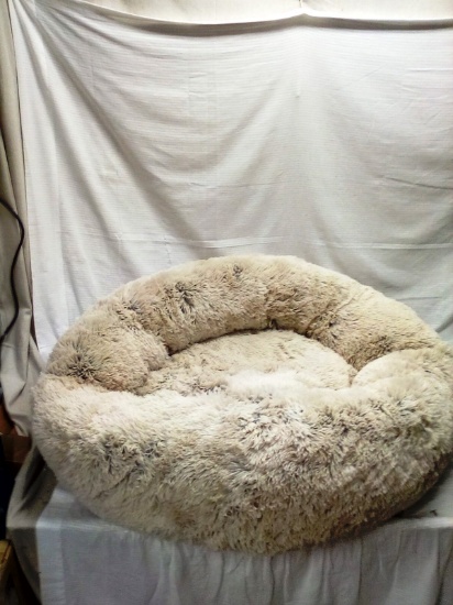 36" round Calming Cuddler Long Fur Donut Pet Bed
