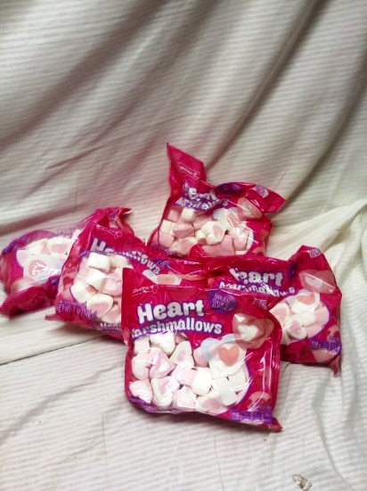 Qty. 5 Bags 7 Oz Each Heart Shaped Marshmallows