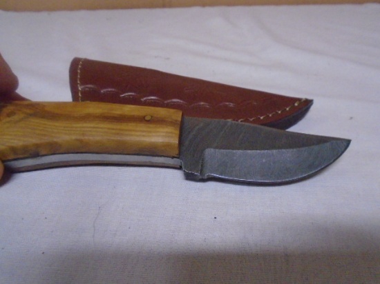 Custom Handmade Damascus Blade Knife w/ Hand Tooled Leather Shaeve