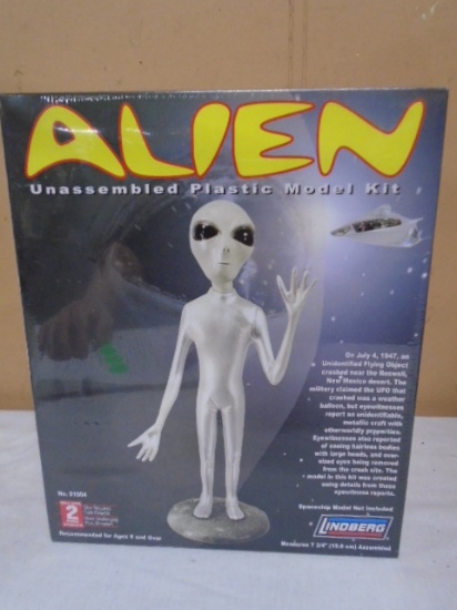Lindberg Alien Plastic Model Kit
