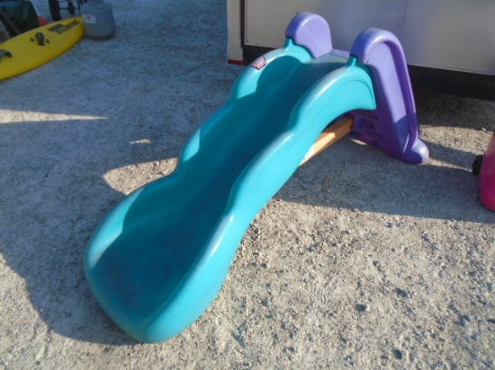 Little Tykes Child's Slide w/ Water Hose Attachment