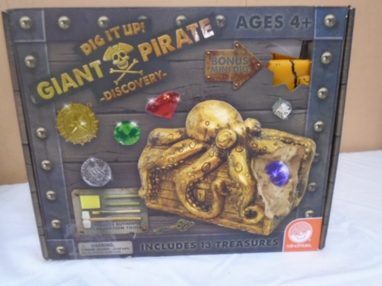 Dig It Up! Giant Pirate Discovery Kit