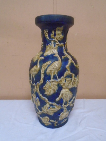 Large Potery Vase w/Birds