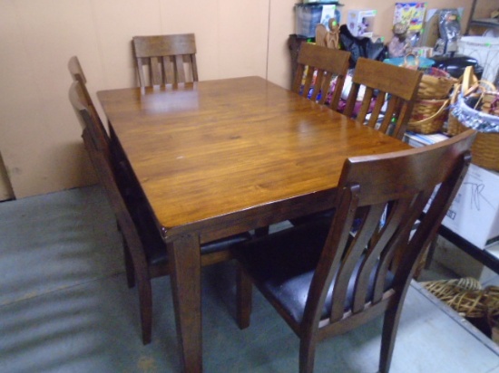 Dsolid Wood Dining Table w/Self Storing Butterfy Leaf and 6 Chairs