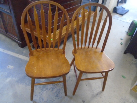 2 Matching Solid Oak Dining Chairs