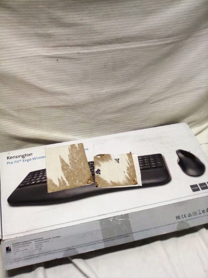 Kensington Pro Fit Wireless Ergo Keyboard and Mouse Set