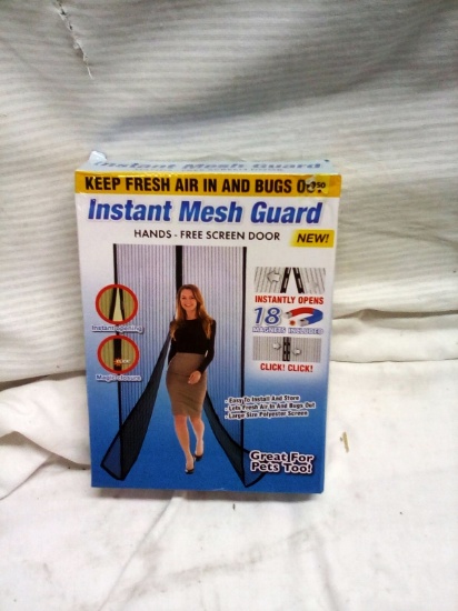 Instant Mesh Guard with Magnetic Closing Clips
