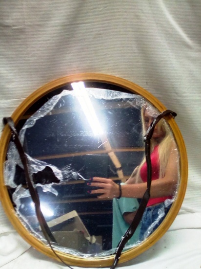 18" Circular, Hanging Mirror