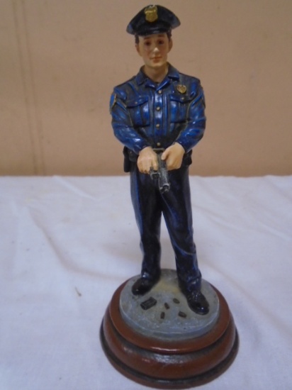 Vanmark Blue Hats of Bravery "Ammo Check" Policeman Figurine