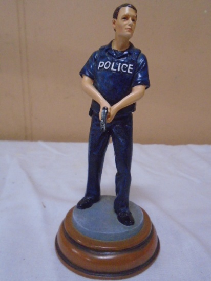 Vanmark Blue Hats of Bravery "Ready To Fire" Policeman Figurine