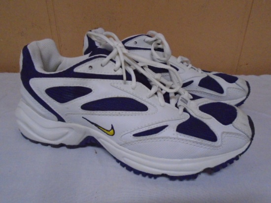 Brand New Pair of Nike Shoes