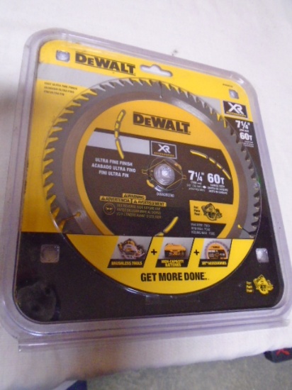 Brand New Dewalt 7 1/4"/ 60 Tooth Saw Blade