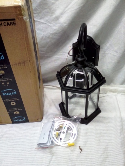 Single bulb outdoor glass sided hanging electric lantern