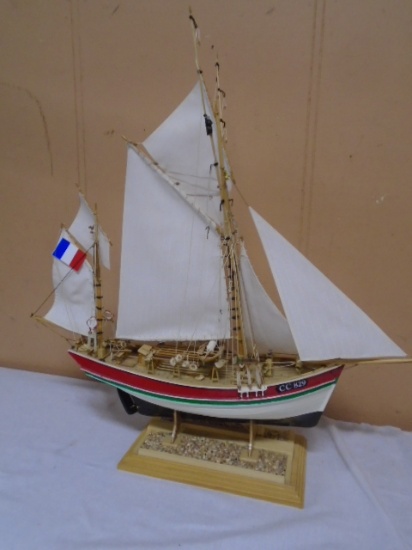 Handmade Wooden French Tuna Fishing Sailing Vessel Model