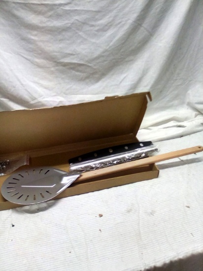 Large Pizza Turner Peel and Cutter