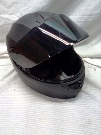 Triangle Size Large Full Face Motorsports Helmet with carrying bag