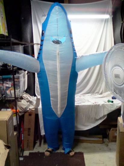 Inflatable Daddy shark costume
