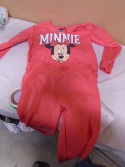 Girls Minnie Mouse Sweatshirt and Pants