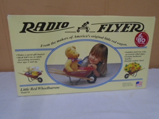 Radio Flyer Little Red Wheel Barrow