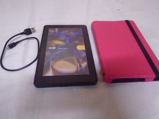 Amazon Kindle w/ Case & Charging Cable