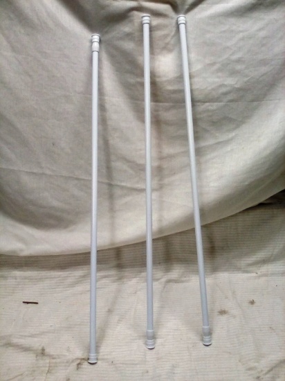 Qty: Adjustable White 28"-52" Curtain Rods