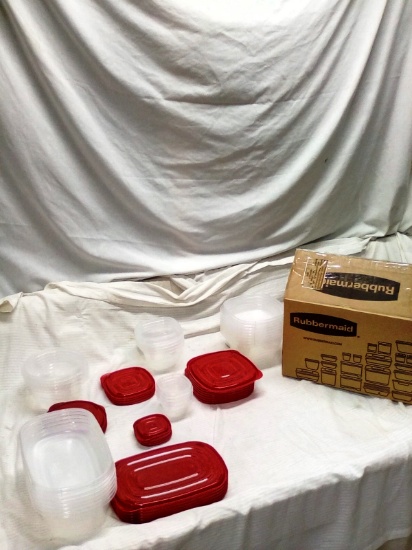 Rubbermaid Food Storage Container Set