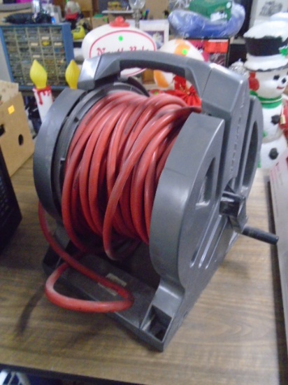 Large 3/8 In. ID/3500 PSI Air Hose on Reel
