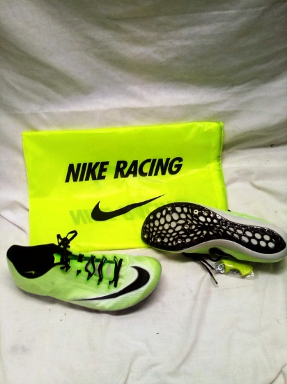 Men's Size 12.5 NIKE Track Shoes with Stud Thread Tool as seen in pics